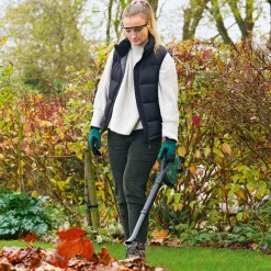 Akku-Laubbläser UniversalLeafBlower 18V-130 ^ Bosch Hot