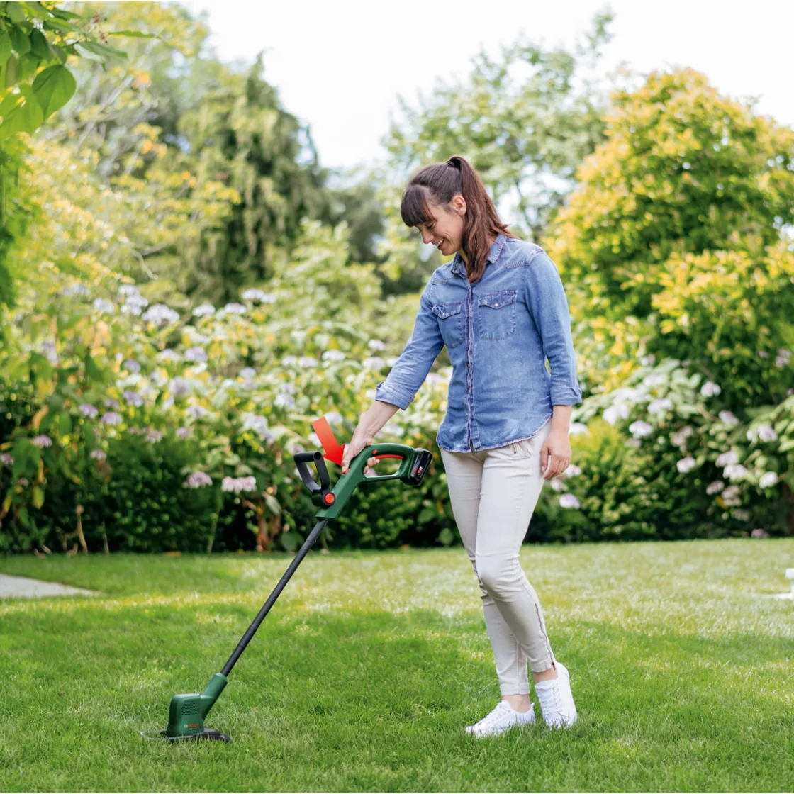 Akku-Rasentrimmer EasyGrassCut 18 Solo ^ Bosch Online