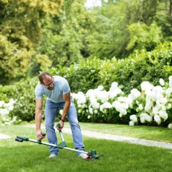 Akku-Rasentrimmer UniversalGrassCut 18V ^ Bosch Best