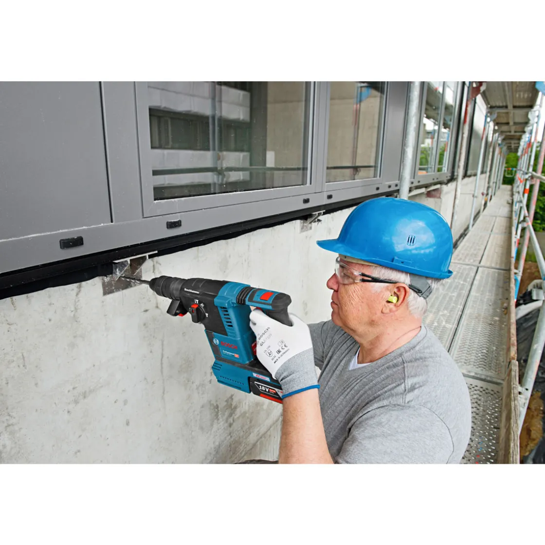 Akku-Bohrhammer GBH 18V-26 F ^ Bosch Professional Outlet