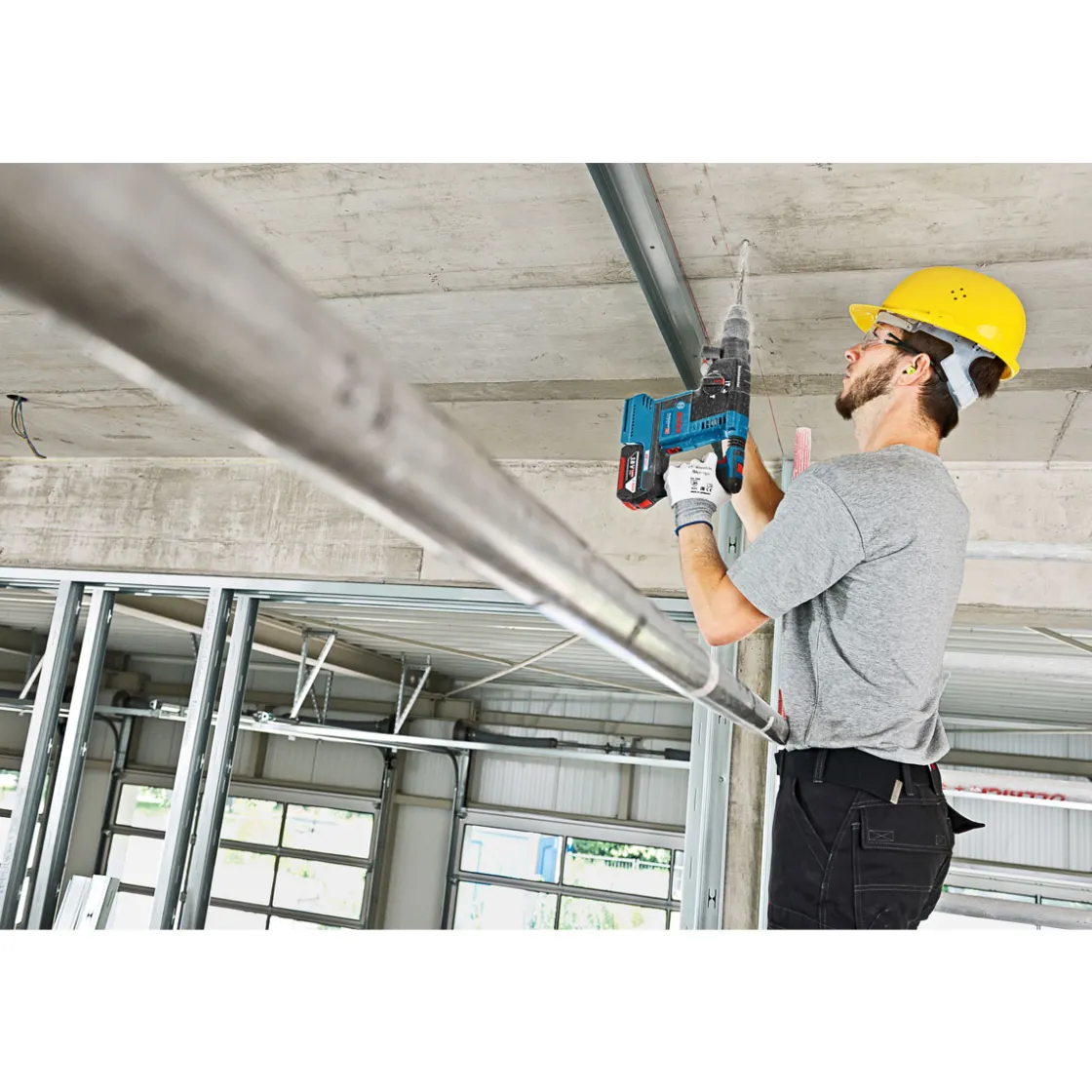 Akku-Bohrhammer GBH 18V-26 F ^ Bosch Professional Outlet