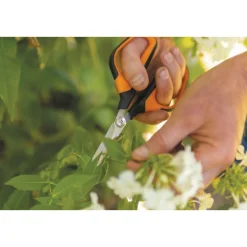 Gartenschere Solid Micro-Tip SP130 ^ Fiskars Discount