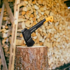 Universalaxt X18 S ^ Fiskars Sale