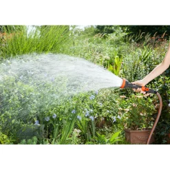 Profi-System-Spritz-Brause verpackt ^ Gardena Sale