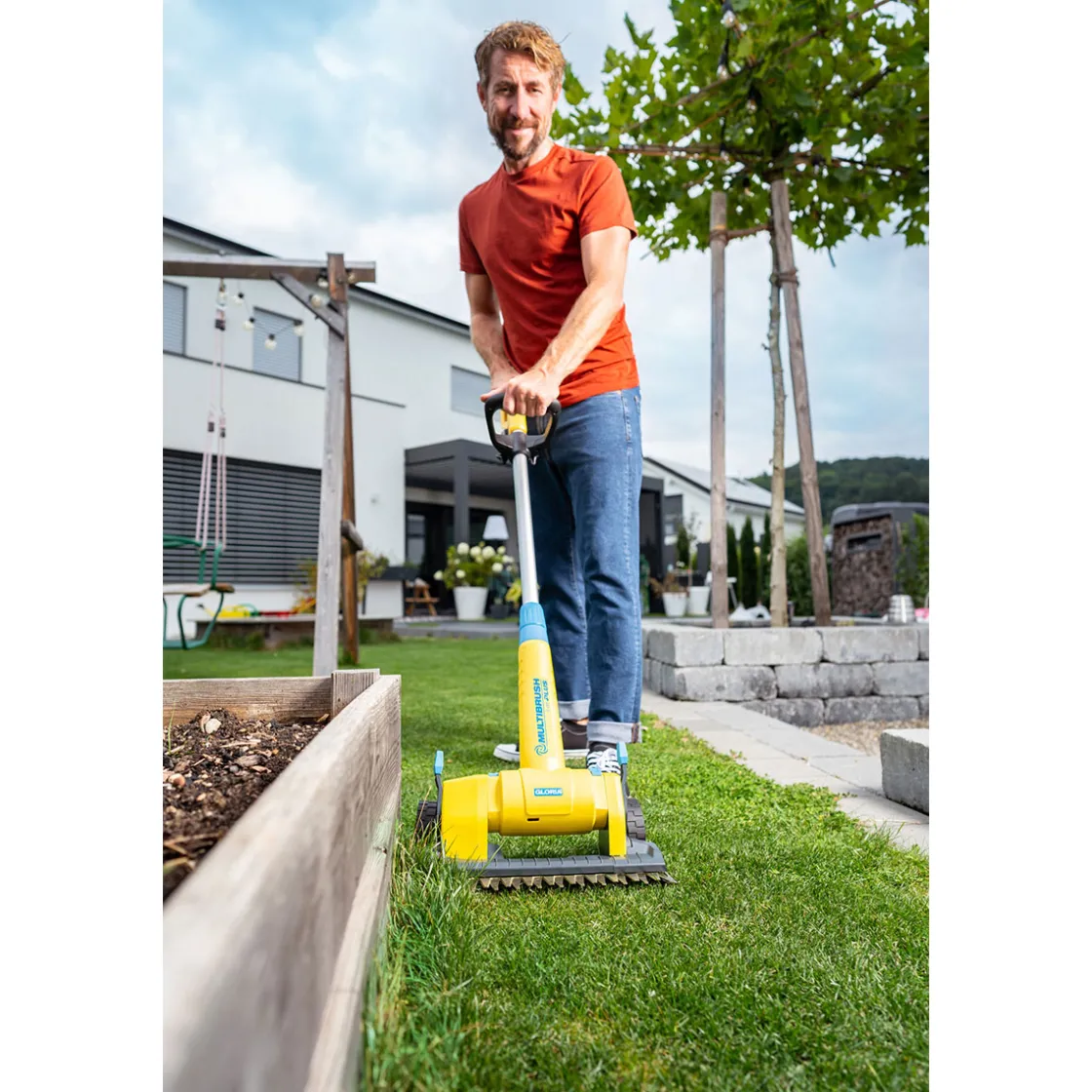 Multifunktionale Akkubürste MultiBrush li-on PLUS inkl Stein- und Fugenbürste ^ Gloria Discount