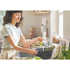 HG SP-Armatur Zesis M33,chrom,Keramik-Mischsystem,schwenkbar,Niederdruck ^ Hansgrohe New