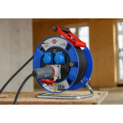 Kabeltrommel CEE 30m H07RN-F3G1,51xCEE 16A/400V 2xSchuko 230V ^ Brennenstuhl New