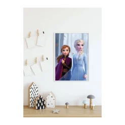 Wandbild Frozen Sisters in the Wood 50x70 cm ^ Komar