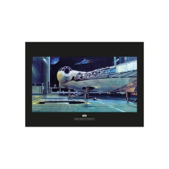 Wandbild Star Wars Classic Falcon Hangar 50x40 cm ^ Komar Best
