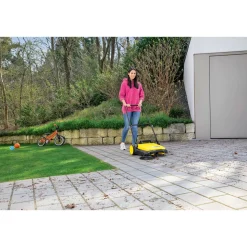 Kehrmaschine S4 ^ Kärcher New