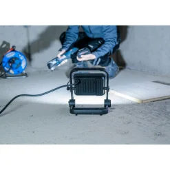LED Arbeitsstrahler JARO 4060 M3450lm, 30W, 3m, H07RN-F 3G1,0, IP65 ^ Brennenstuhl Hot