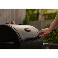 PB Lexingtion Charcoal Holzkohlegrill ^ Hot