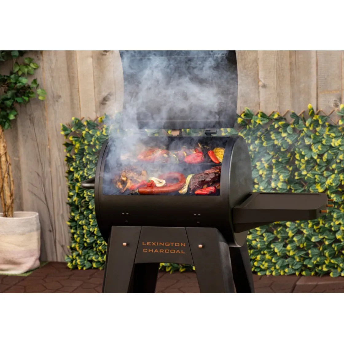 PB Lexingtion Charcoal Holzkohlegrill ^ Hot