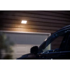 LED-Außenwandleuchte Discover schwarz ^ Philips Hue Discount