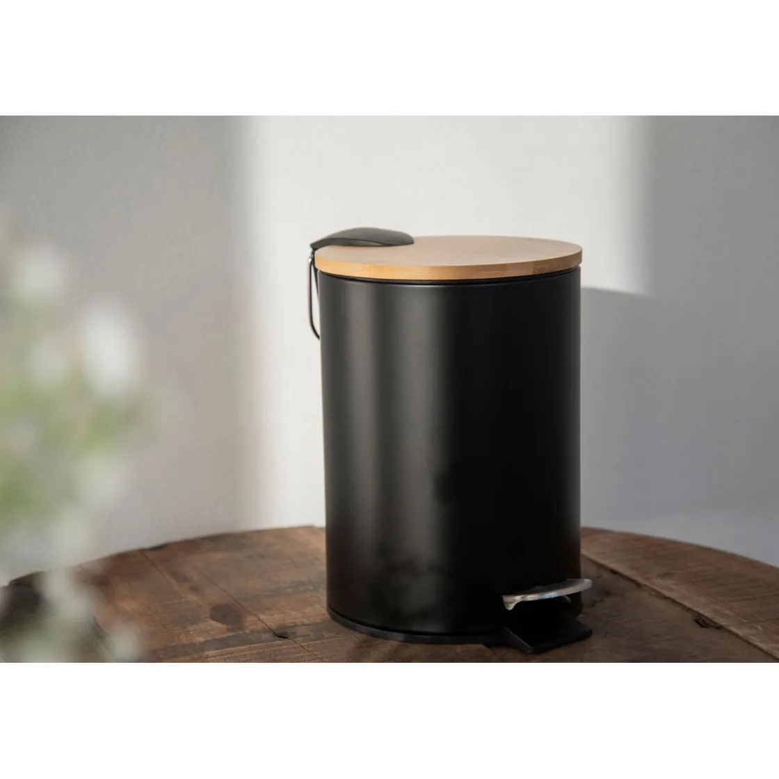 Treteimer Tortona 3L EasyCl., schwarz ma ^ Wenko Best
