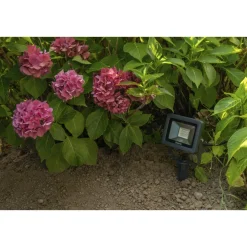 LED Strahler mit Erdspiess 10W 800 lm ^ Unitec Outlet