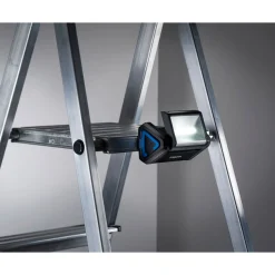 LED-Taschenlampe Work Flex Area Light mit Batterien schwarz ^ Varta New
