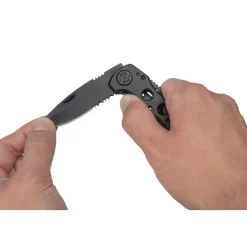 Freizeitmesser mit klappbarer gezahnter Klinge ^ Wolfcraft Sale