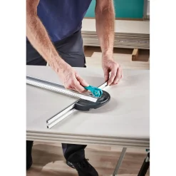 T-Schiene mit Parallelschneider ^ Wolfcraft Discount